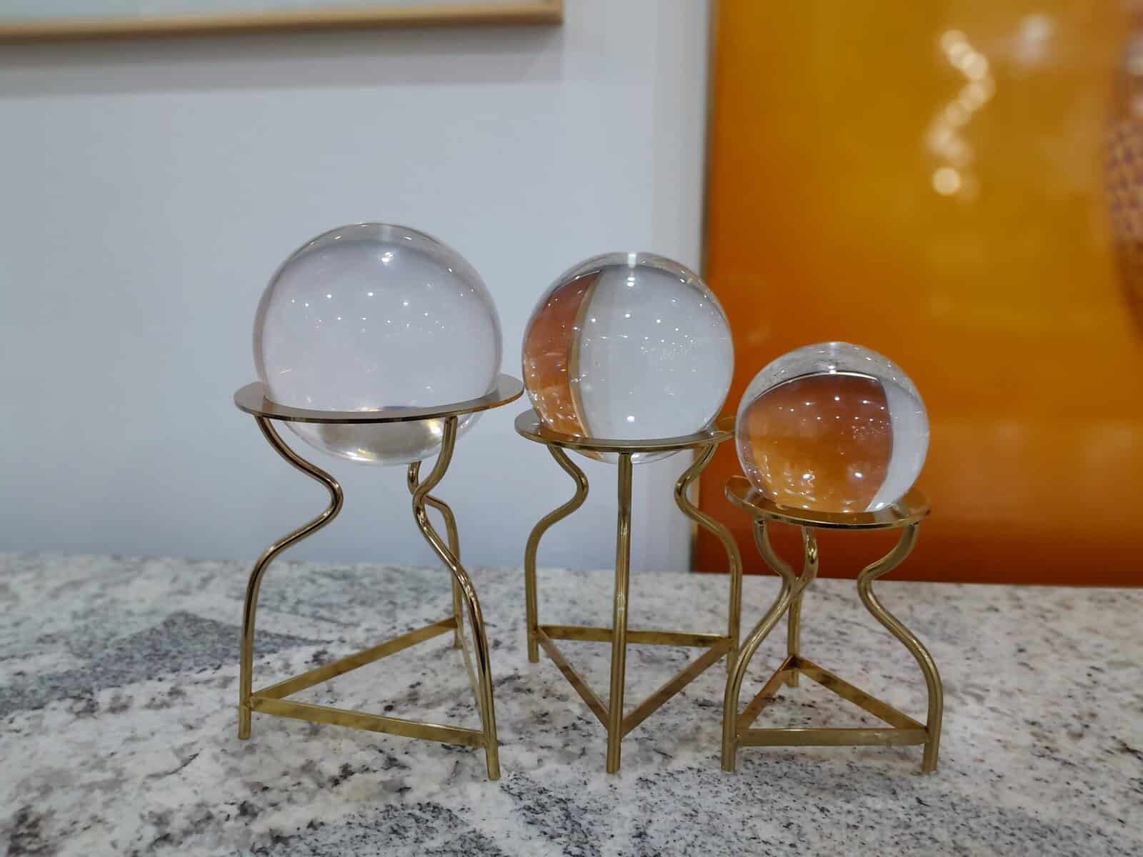 20240820_145254 Crystal ball ornatment