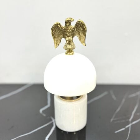 small eagle decor design