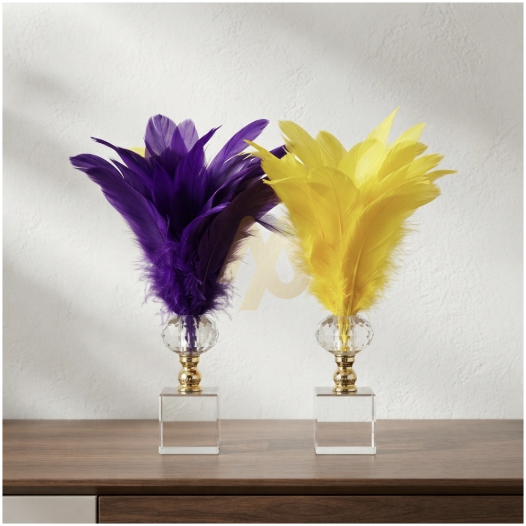 Big Feather Decor