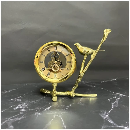 Golden metal bird table clock