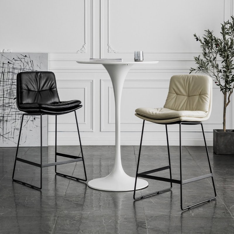 bar stool