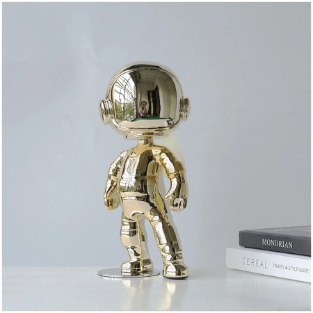 Elegant dope astronaut figurine