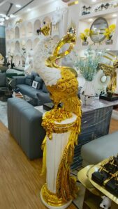 Best Selling: The Golden Royal Peacock Decor